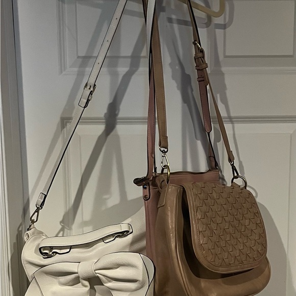 Set of 3 random crossbody purses. - Picture 5 of 5